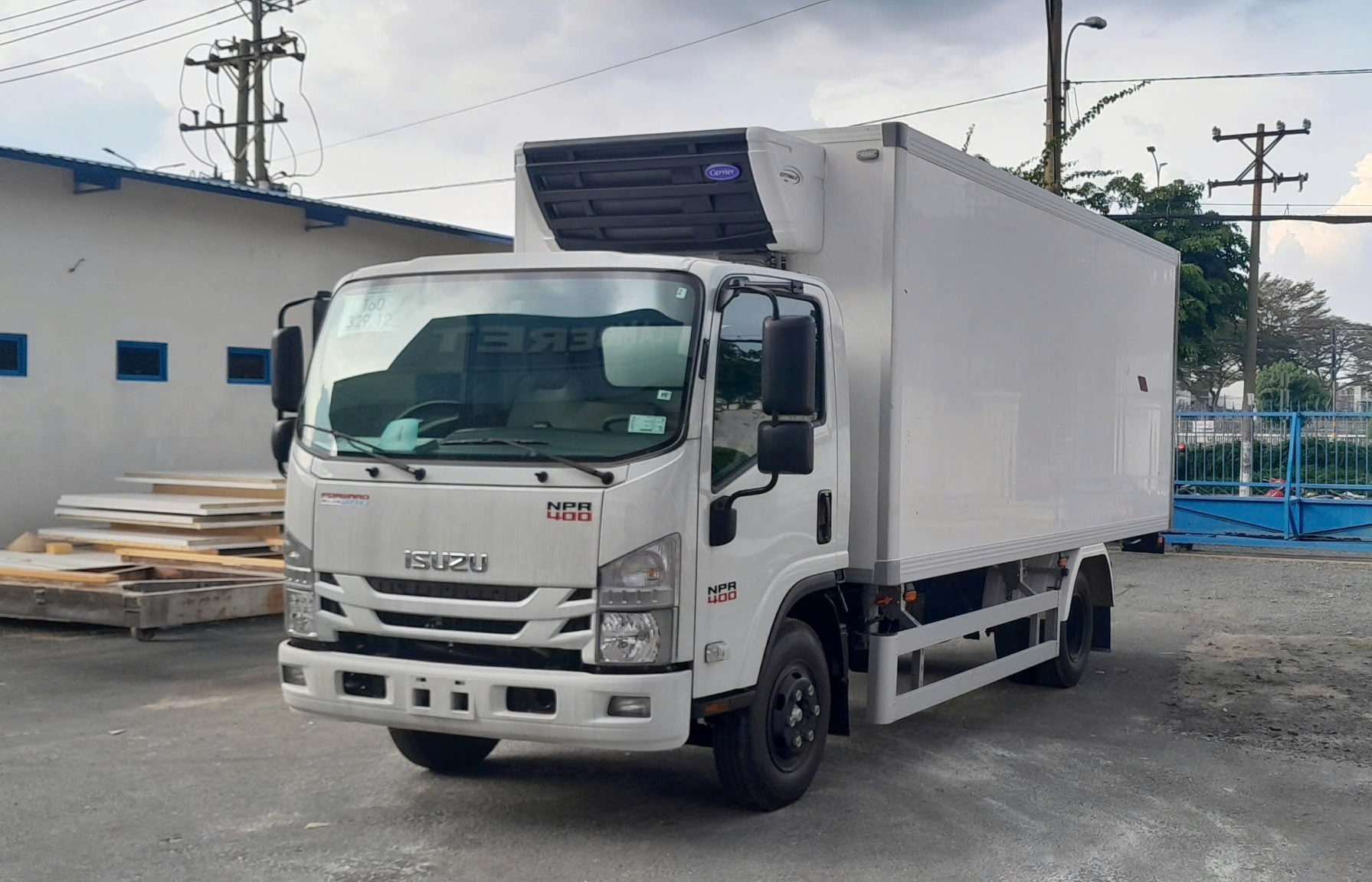 Xe tải đông lạnh 3,4T Isuzu (-23 độ C)