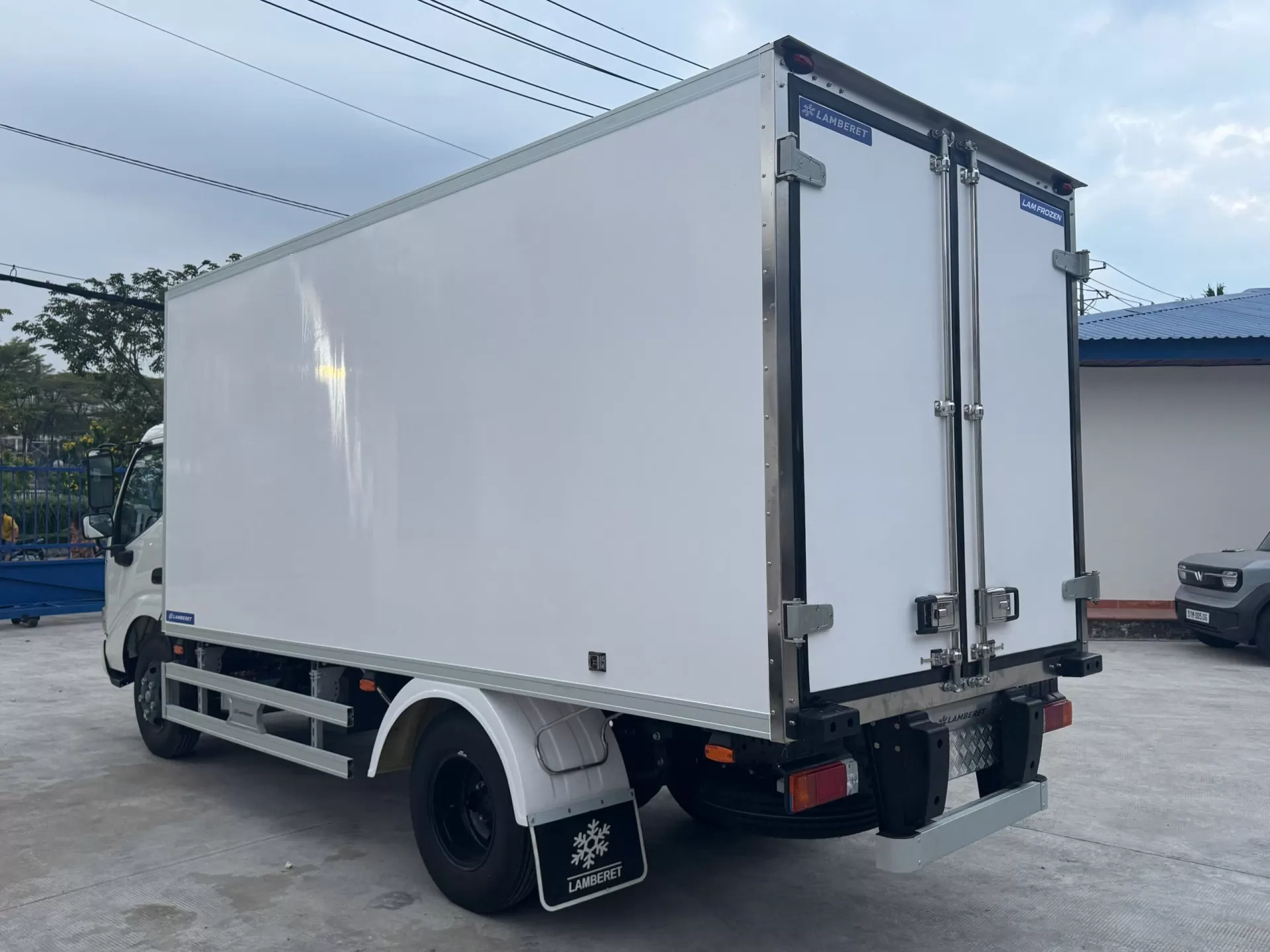 Xe tải đông lạnh 1T6 Hino (-23 độ C)