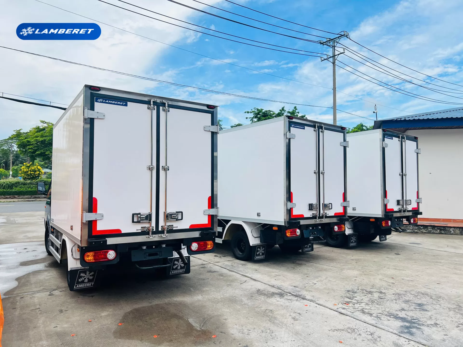 Thêm 3 xe H150 thùng lạnh được bàn giao trong những ngày cuối tháng