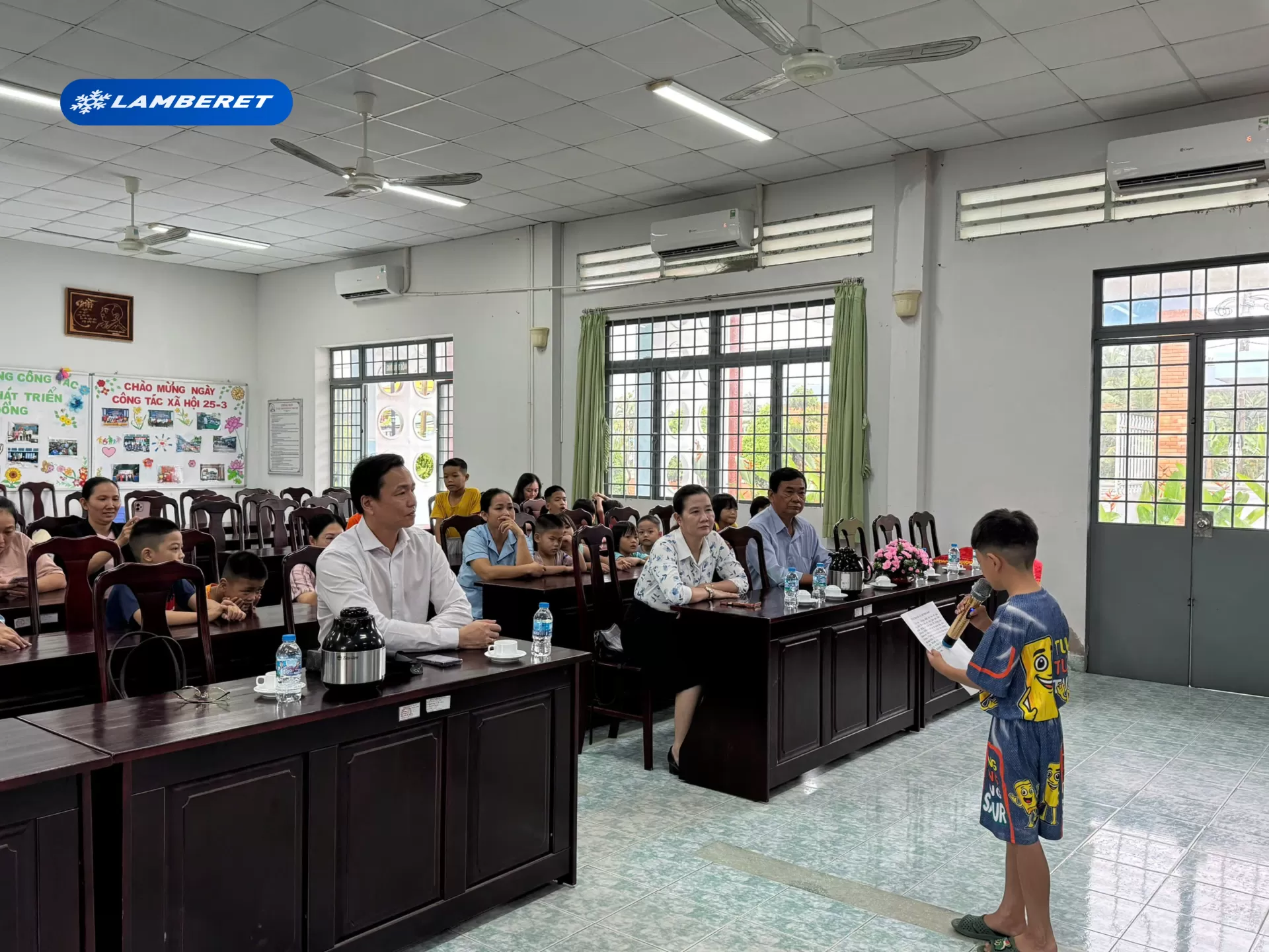 Lamberet trao tặng quà Tết trung thu cho các em nhỏ có hoàn cảnh khó khăn tại tỉnh Đồng Tháp