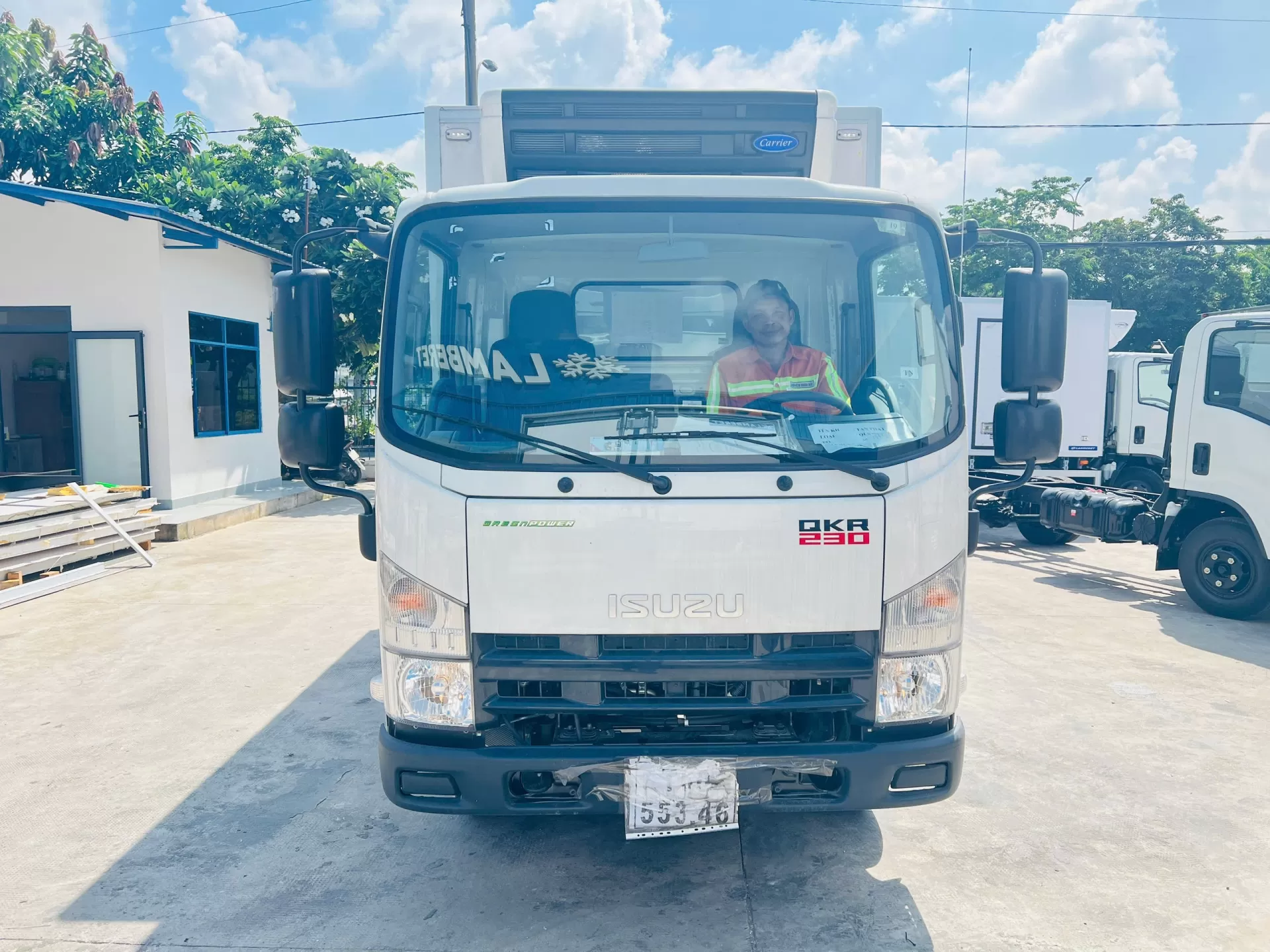 [HOT] Xe sẵn giao ngay, giá nóng bỏng tay