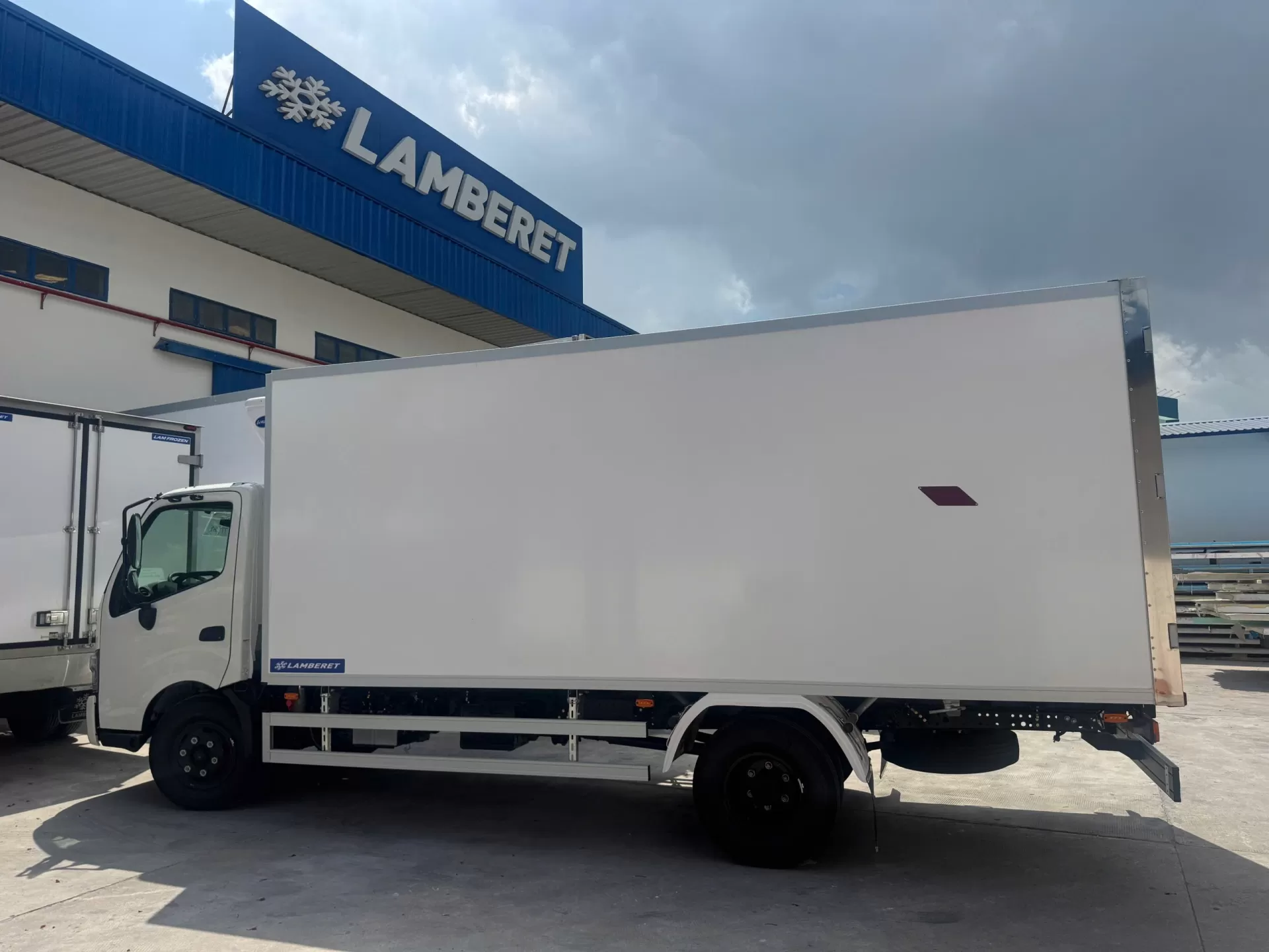 Lamberet nỗ lực vì mục tiêu không để chuỗi cung ứng lạnh bị gián đoạn