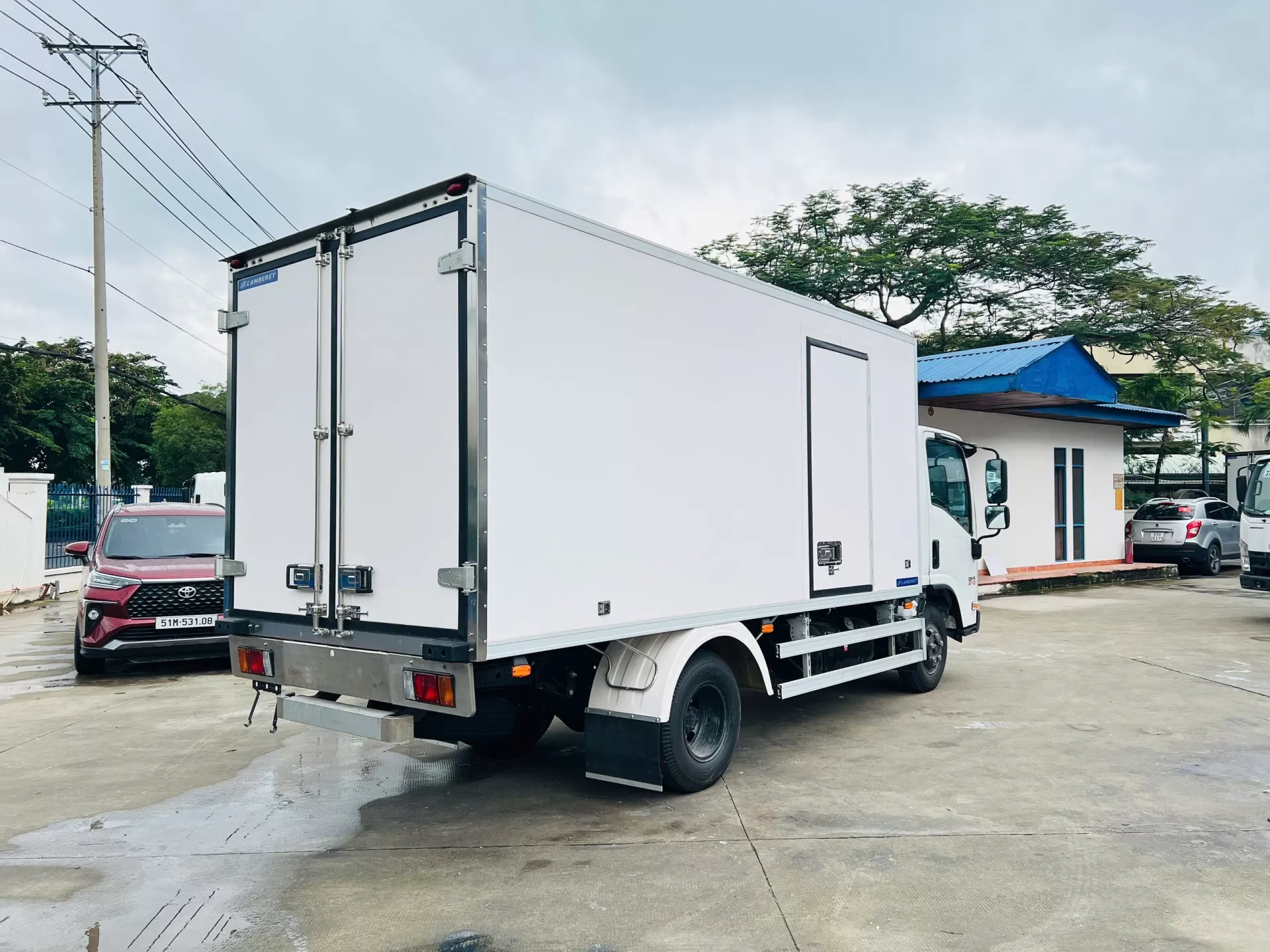 QKR210 thùng lạnh Lamberet, best seller luôn được tin chọn