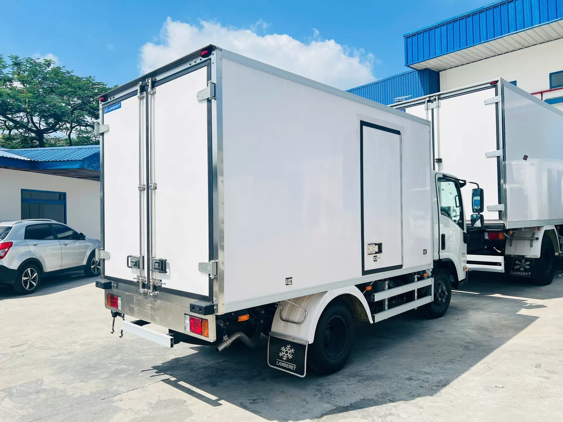 [HOT] Xe sẵn giao ngay, giá nóng bỏng tay