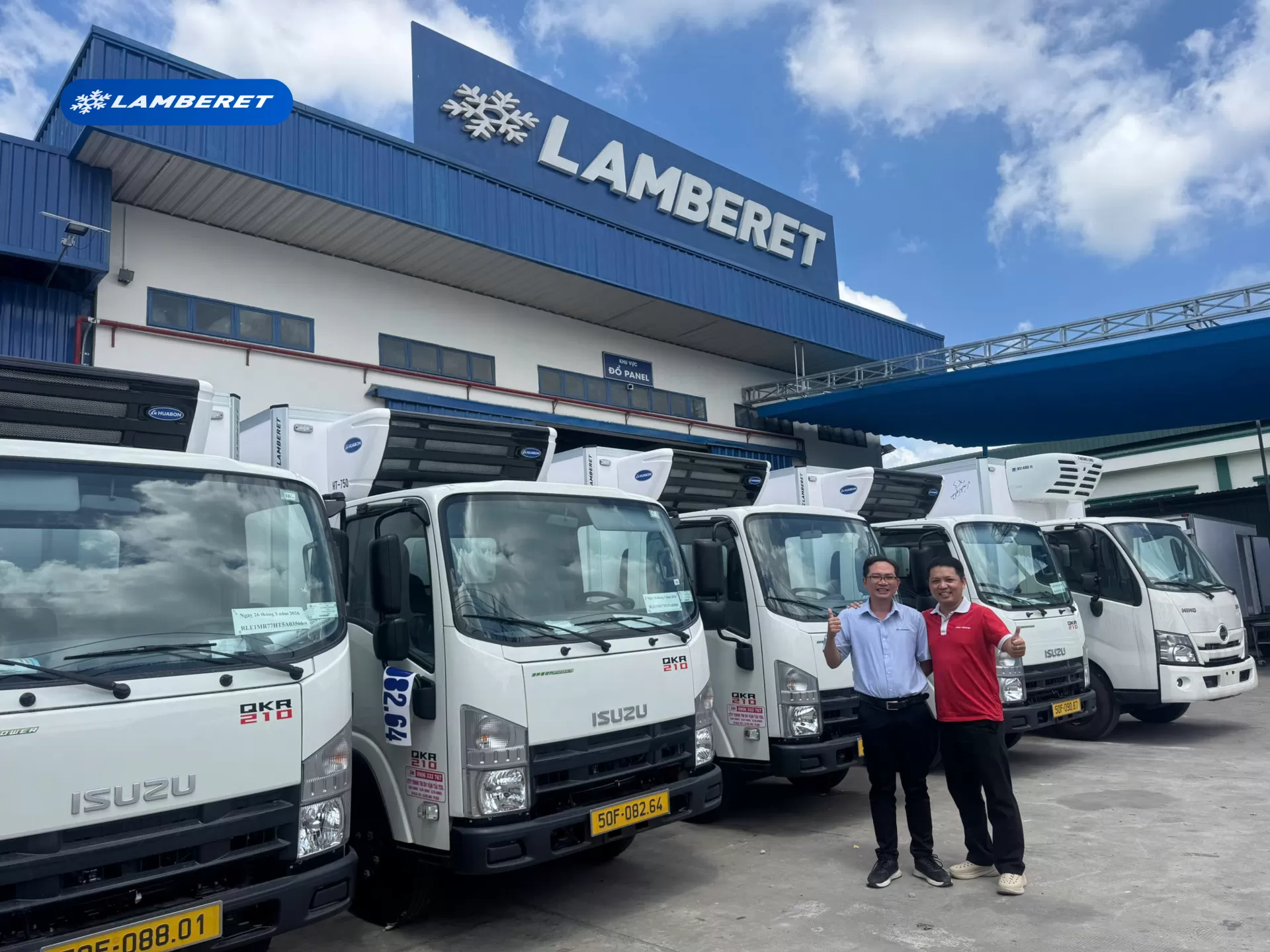 Bàn giao lô 5 xe Isuzu QKR210 Thùng lạnh Lamberet cho Đại lý Isuzu Tấn Phát